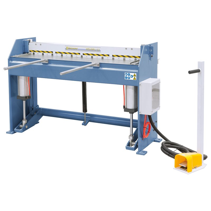 PTS 1270 x 1,2 Bernardo Pneumatische Tafelblechschere PTS 1270 x 1,2 Bernardo Pneumatische Tafelblechschere