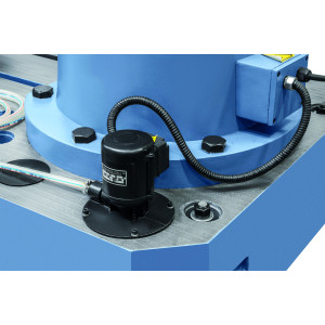 RD 1600 Servo Bernardo Radialbohrmaschine