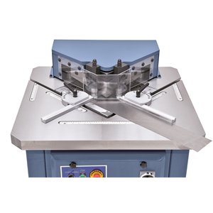 Hydraulische Ausklinkmaschine HA 250 x 6,5