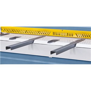 Motorische Tafelschere MTA 2560 x 2,5 mm mit man. Hinteranschlag *