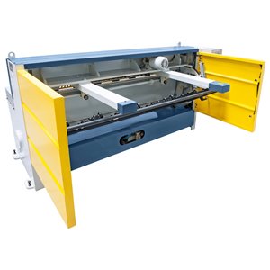 Motorische Tafelschere mit Blechauswurf nach vorne und hinten MTR 2060 x 3 mm NCC mit pneumat. Blechhochhaltevorrichtung *