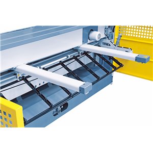 Motorische Tafelschere mit Blechauswurf nach vorne und hinten MTR 2560 x 4 mm NCC mit pneumat. Blechhochhaltevorrichtung *