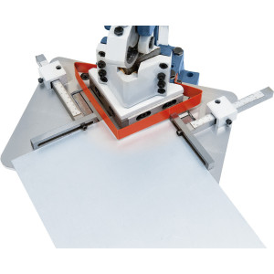 AK 125 Bernardo Manuelle Ausklinkmaschine