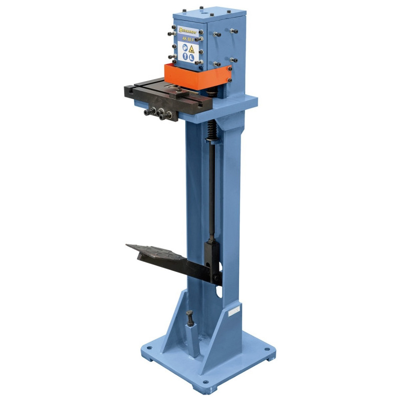 AK 80 F Bernardo Manuelle Ausklinkmaschine