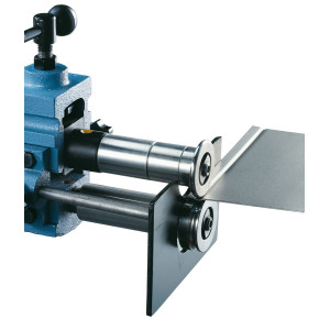 MSM 250 C Bernardo Motorische Sickenmaschine