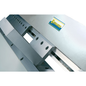 Bernardo Schwenkbiegemaschine TB 1500 mit segmentierter Oberwange